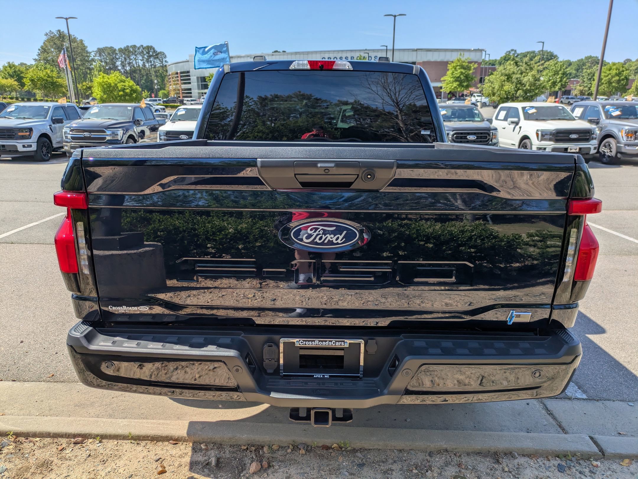 Certified 2025 Ford F150 Lightning XLT w/ Max Trailer Tow Package AWD/4WD image 5