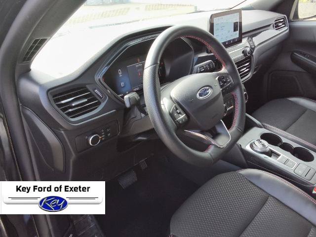 Certified 2025 Ford Escape ST-Line AWD/4WD image 28