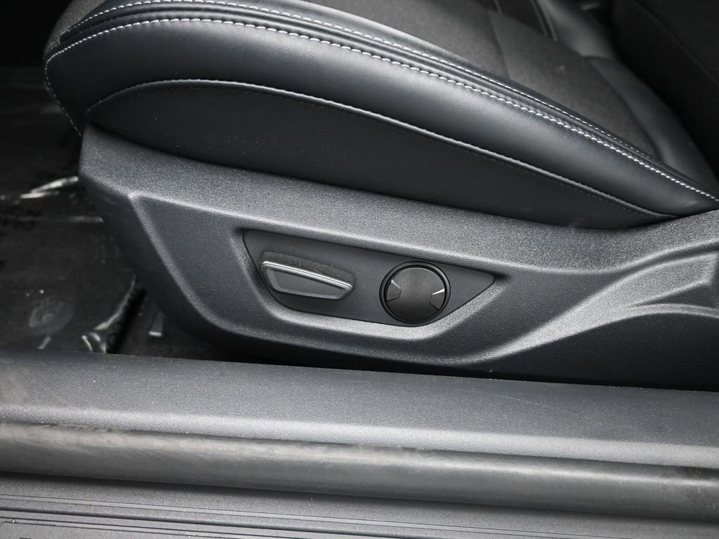 Certified 2024 Ford Mustang Coupe image 38