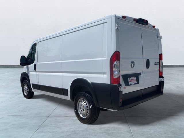 Used 2025 RAM ProMaster 2500 w/ Convenience Group FWD image 5