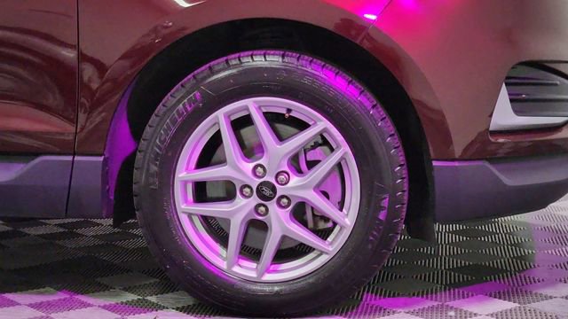 Certified 2024 Ford Edge SEL image 23