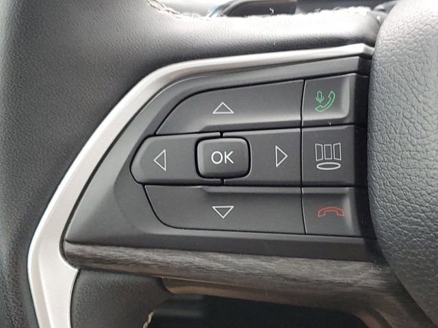 Used 2024 Jeep Grand Cherokee L Limited w/ Luxury Tech Group II image 12