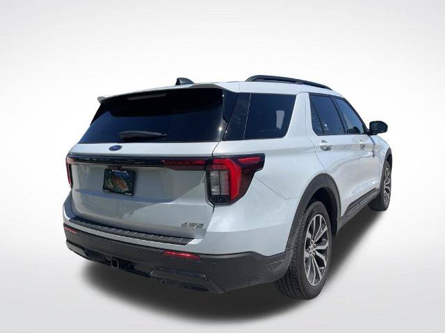 Certified 2026 Ford Explorer ST-Line AWD/4WD image 6