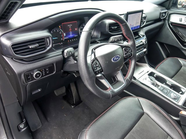 Certified 2023 Ford Explorer ST-Line image 14