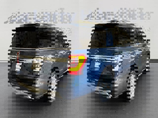 Certified 2019 Ford Expedition Max Platinum image 5