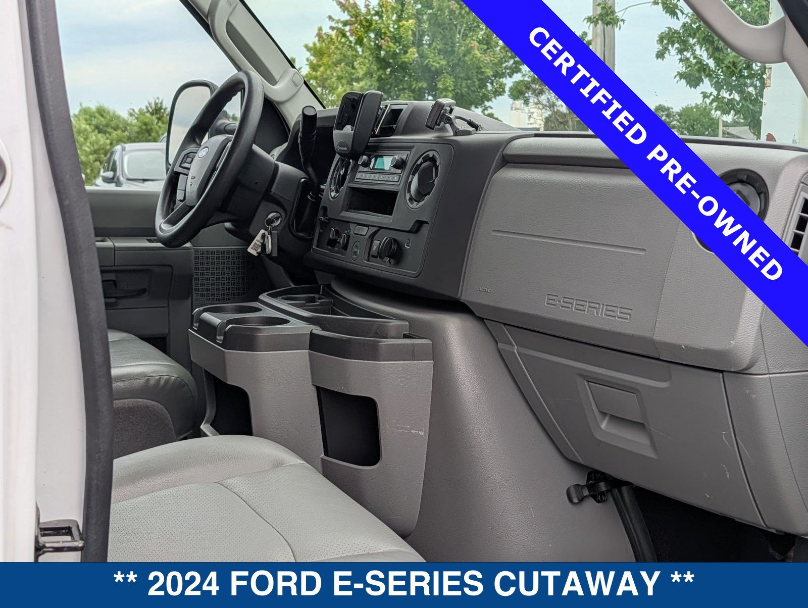 Certified 2024 Ford E-350 and Econoline 350 Super Duty w/ Power Windows & Locks Group RWD image 27