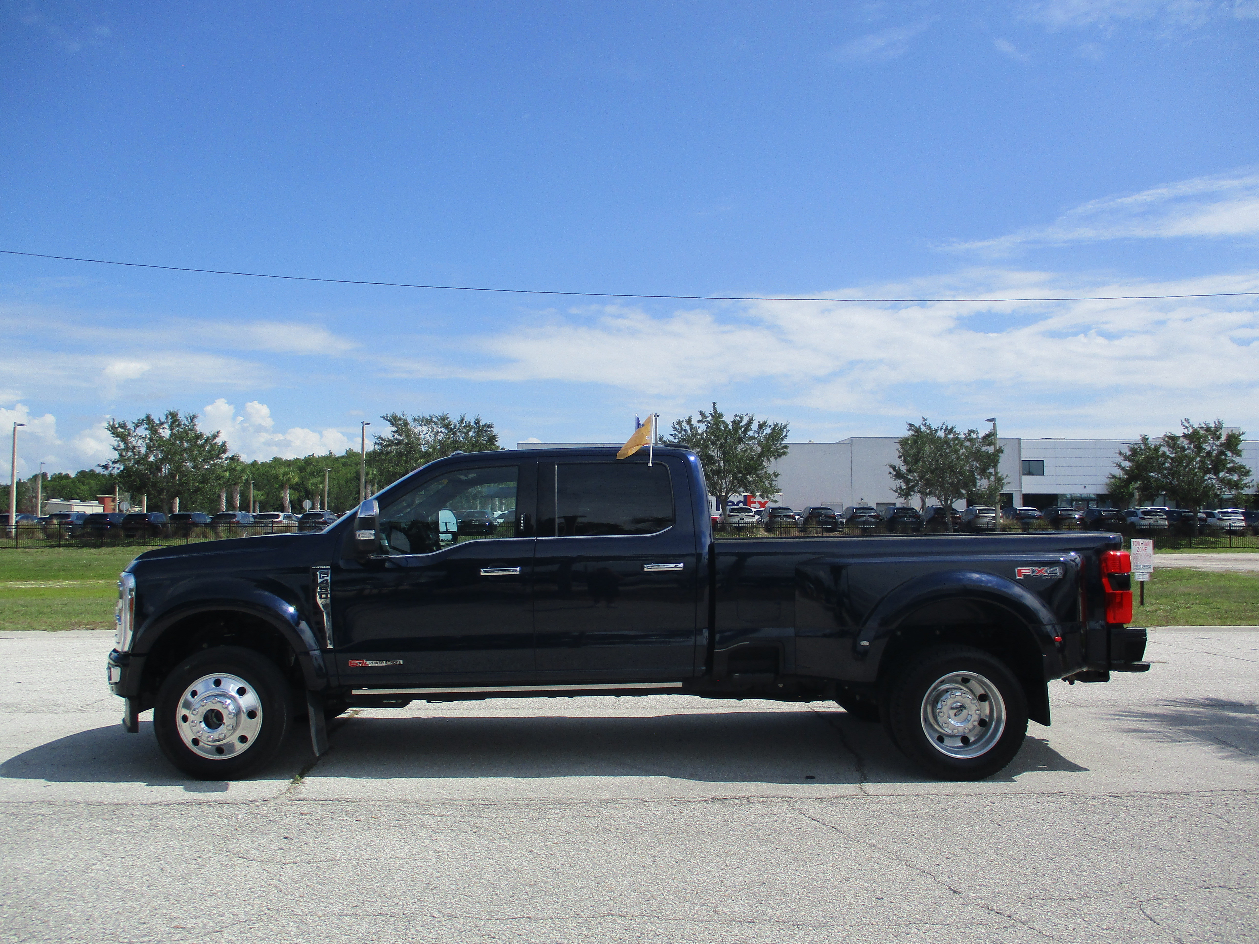 Certified 2024 Ford F450 Platinum w/ FX4 Off-Road Package AWD/4WD image 4