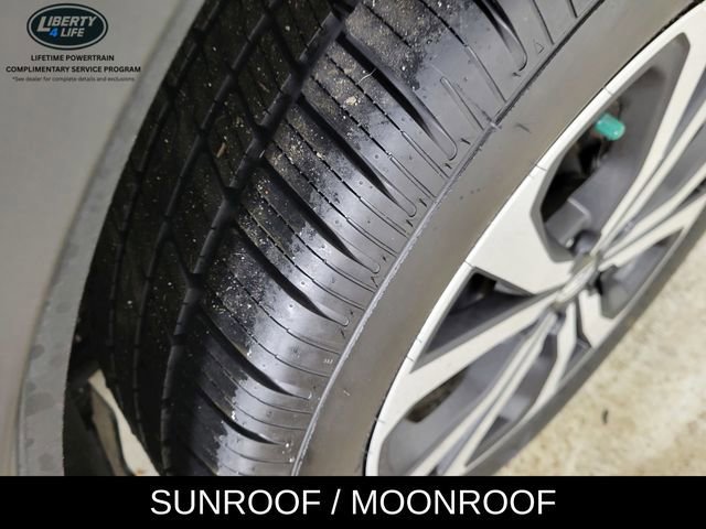 Used 2023 Subaru Forester Limited image 11