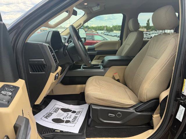 Certified 2019 Ford F250 XLT w/ XLT Premium Package AWD/4WD image 11