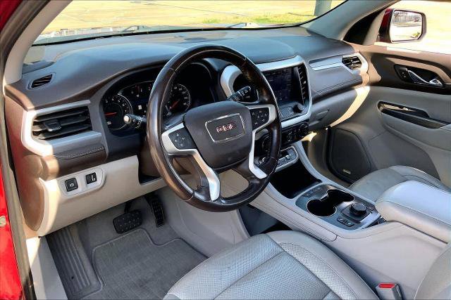 Used 2020 GMC Acadia SLT w/ LPO, Floor Liner Package FWD image 17