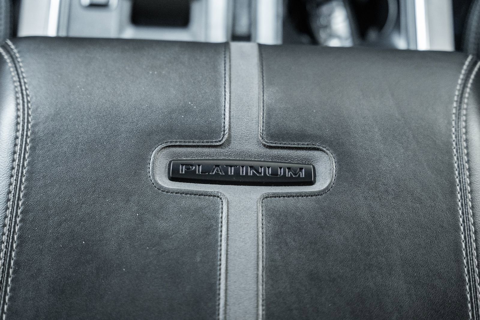 Certified 2023 Ford F150 Platinum w/ Max Trailer Tow Package image 38