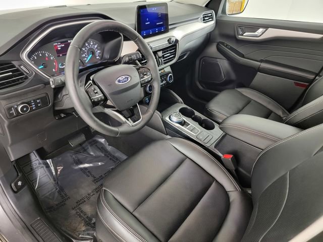 Certified 2022 Ford Escape SEL image 11