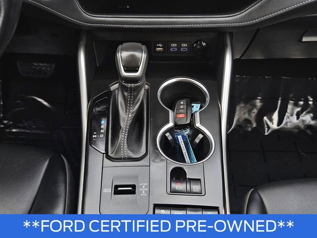 Used 2022 Toyota Highlander XLE image 23