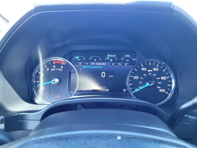 Certified 2021 Ford F250 Platinum w/ FX4 Off-Road Package AWD/4WD image 21