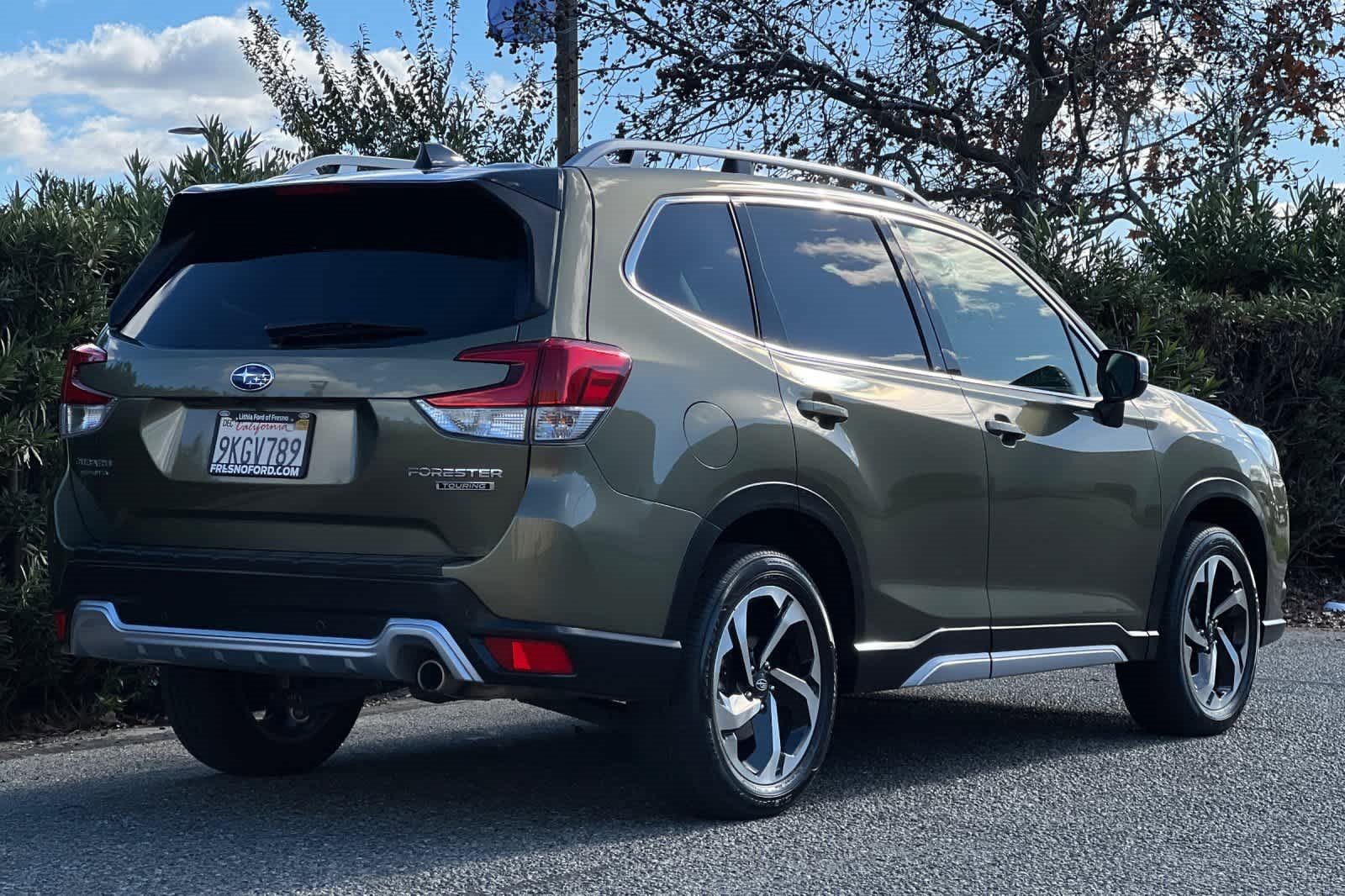 Used 2024 Subaru Forester Touring w/ Pop Package 2 image 5