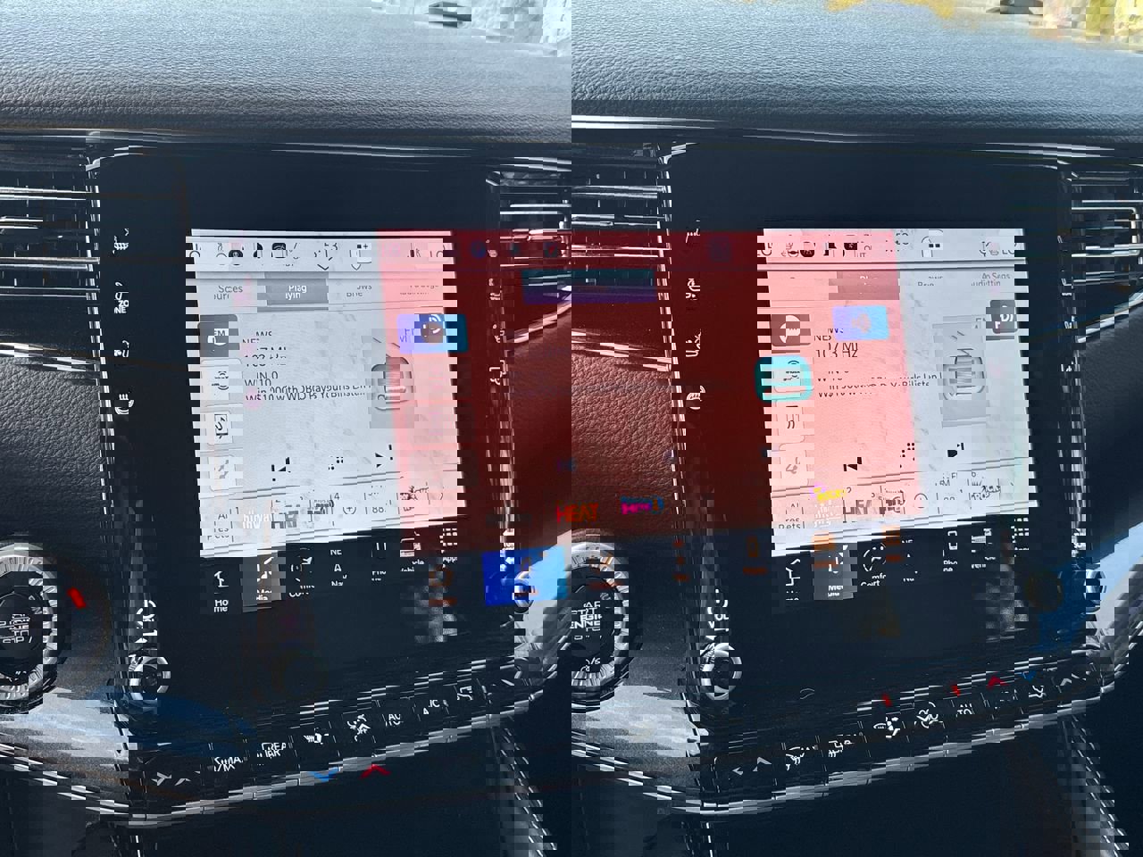 Used 2024 Jeep Wagoneer 2WD image 28