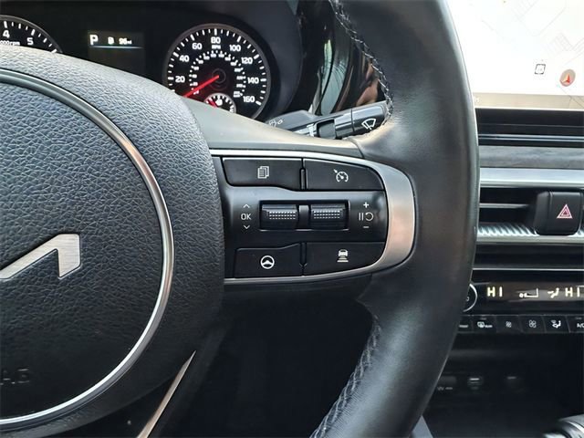 Used 2022 Kia K5 EX w/ EX Premium Package image 14