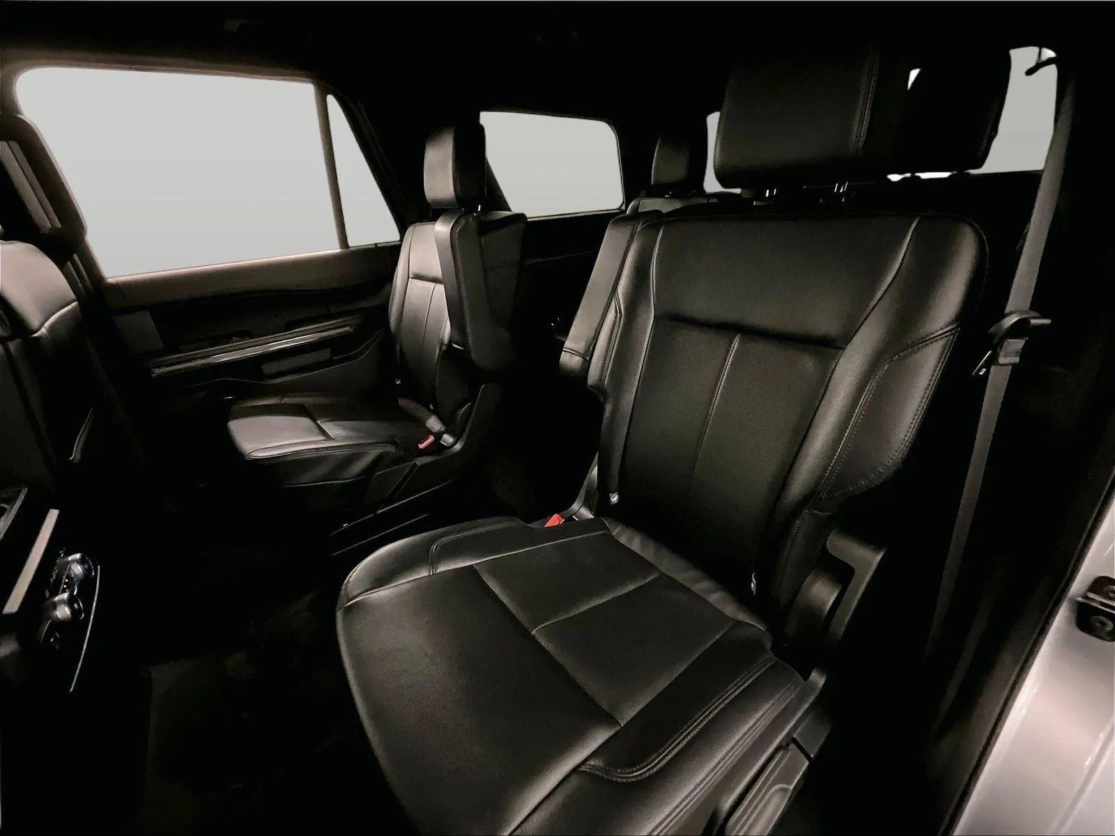 Certified 2021 Ford Expedition XLT image 25