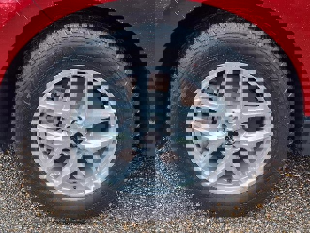 Certified 2024 Ford Edge SEL w/ Convenience Package image 30