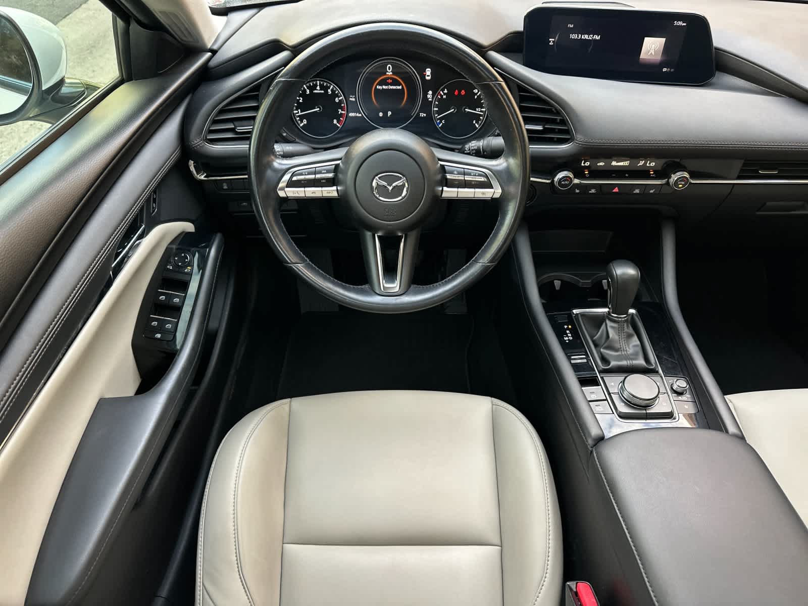Used 2023 MAZDA MAZDA3 s FWD image 14