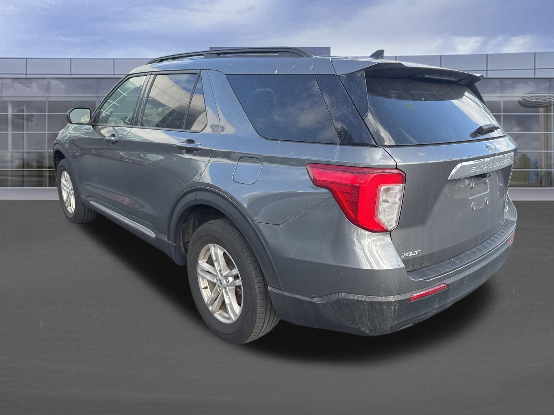 Certified 2023 Ford Explorer XLT AWD/4WD image 7