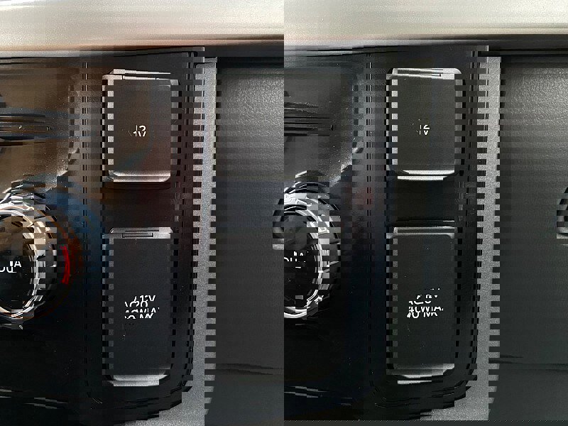 Certified 2022 Ford F150 XLT w/ Equipment Group 302A High image 42