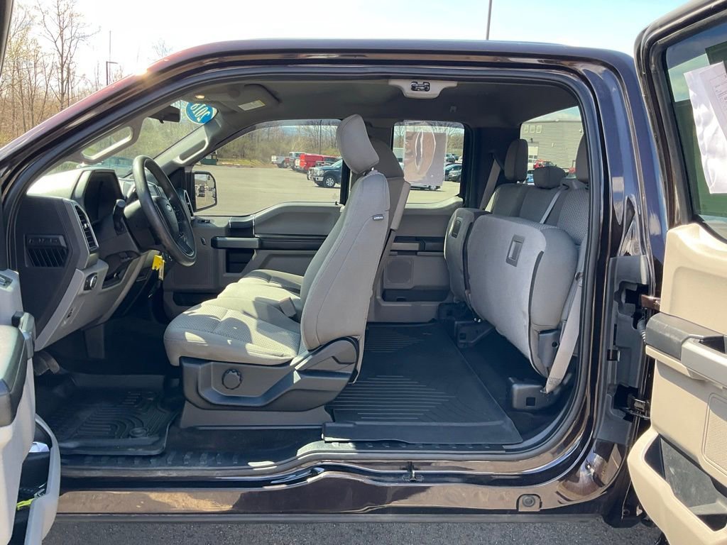Certified 2018 Ford F150 XLT image 21