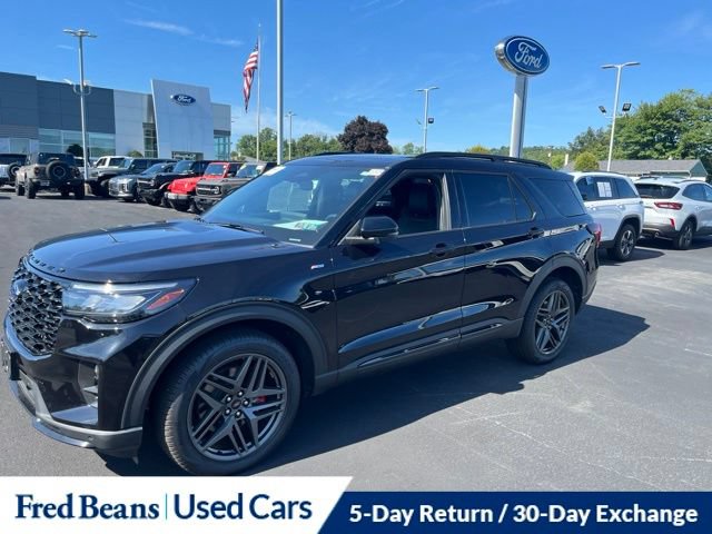 Certified 2025 Ford Explorer ST-Line w/ Premium Package