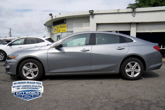 Used 2024 Chevrolet Malibu LT FWD image 5