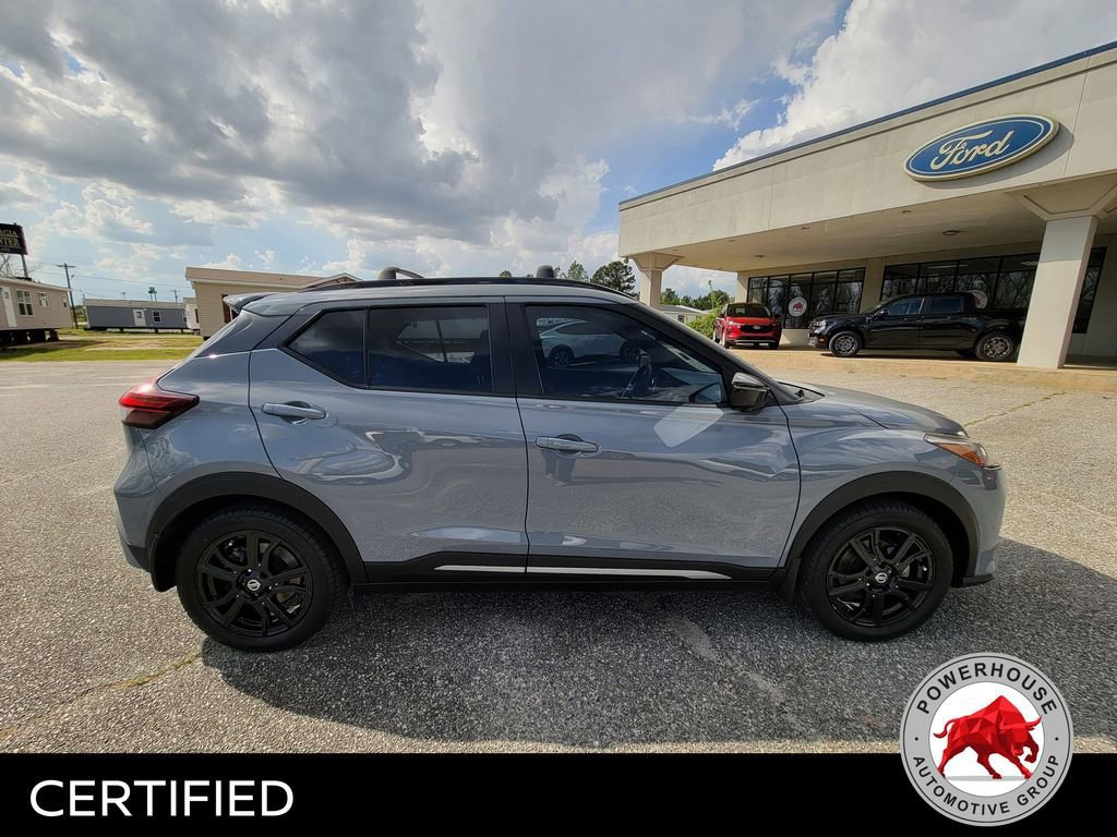 Used 2021 Nissan Kicks SR w/ SR Premium Package image 6