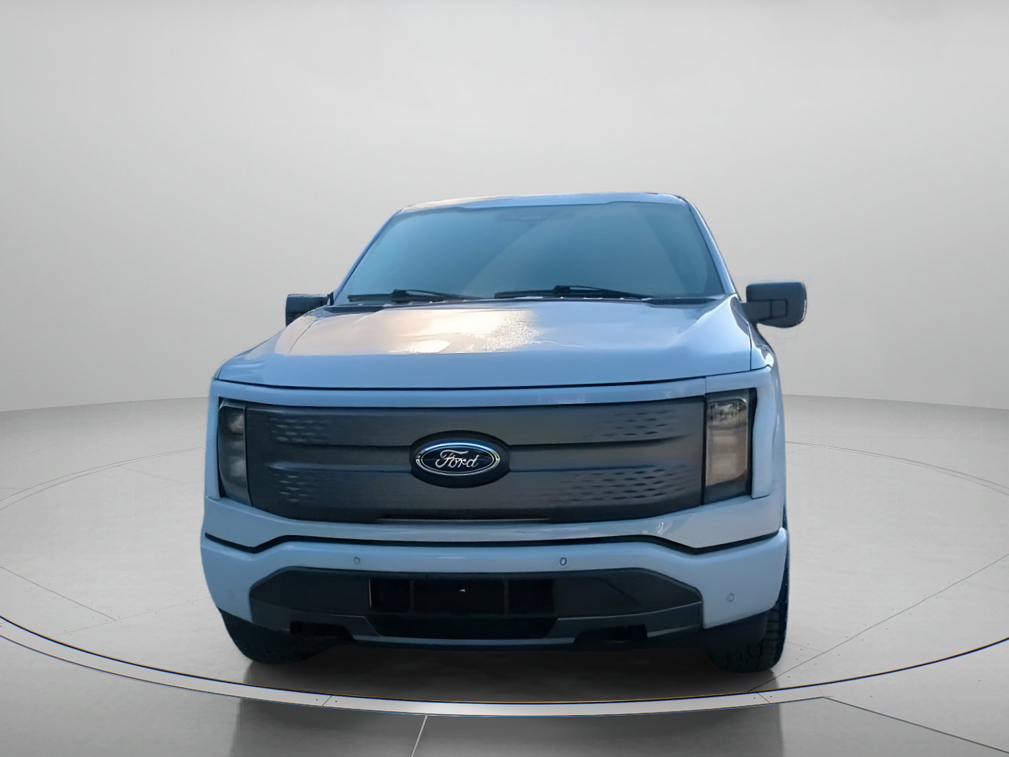 Certified 2023 Ford F150 Lightning XLT AWD/4WD image 8