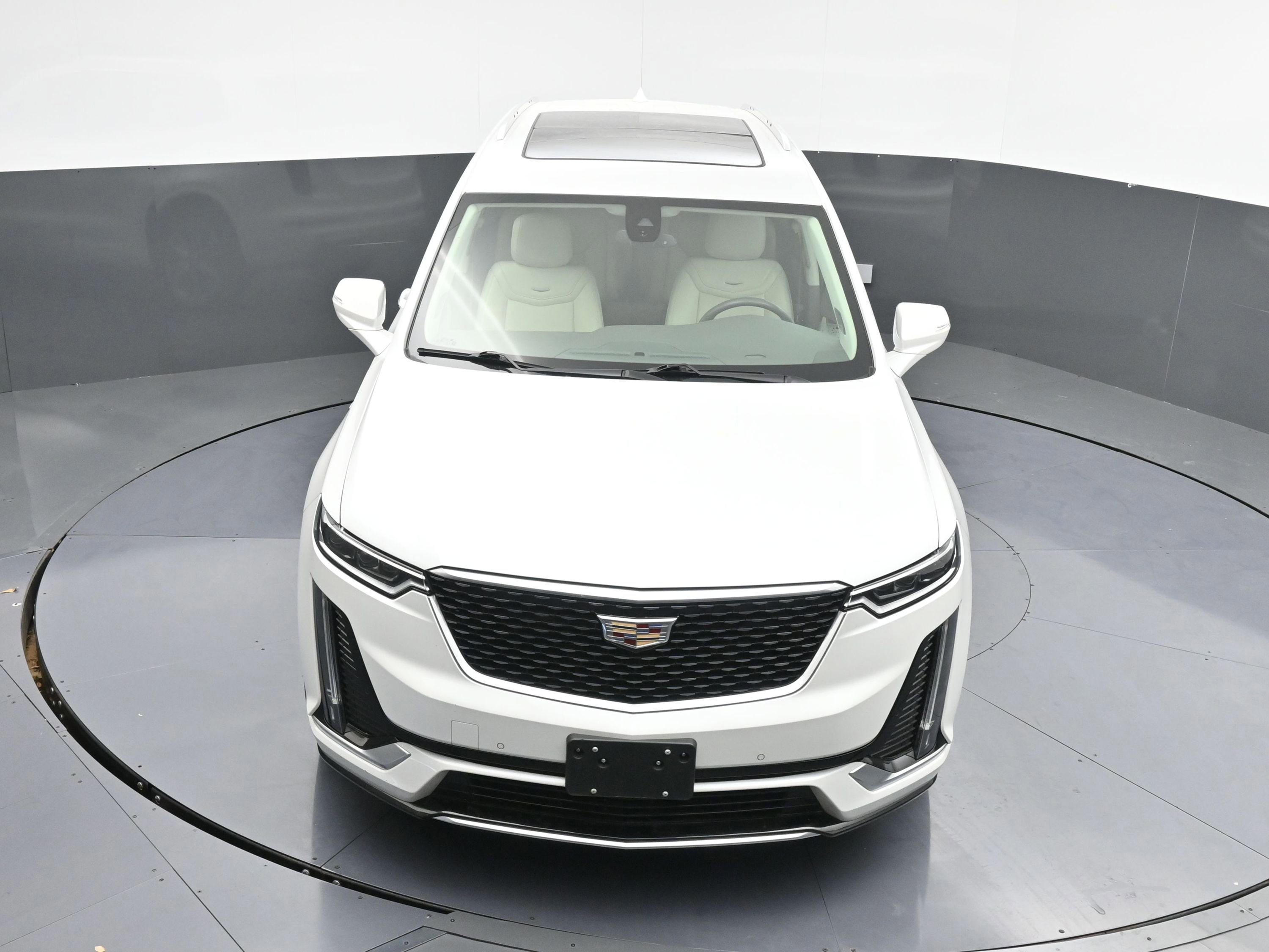 Used 2023 Cadillac XT6 Premium Luxury image 23