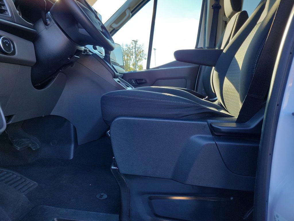 Certified 2023 Ford Transit 350 XLT image 18