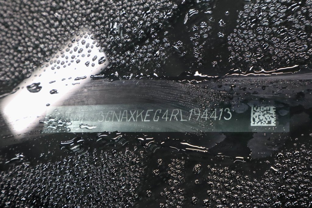 Used 2024 Chevrolet Equinox LT w/ LPO, Floor Liner Package image 31