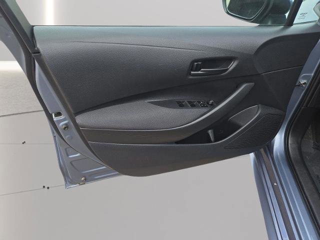 Used 2022 Toyota Corolla LE image 23