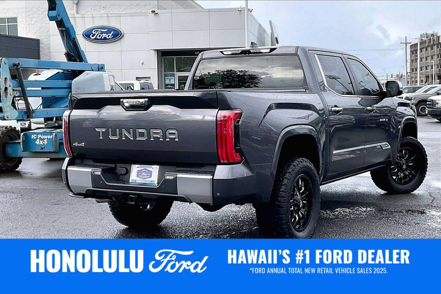 Used 2024 Toyota Tundra Capstone AWD/4WD image 22