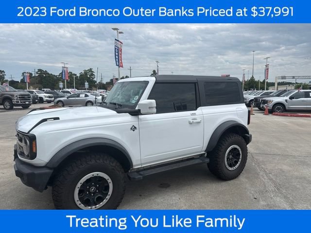 Certified 2023 Ford Bronco Outer Banks w/ Sasquatch Package