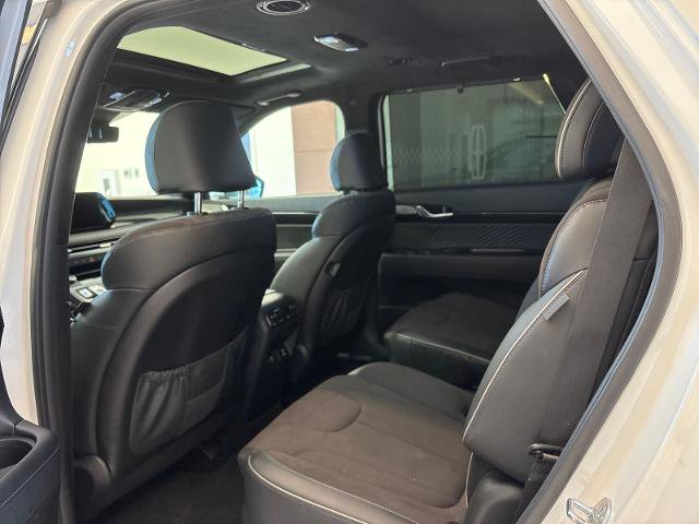 Used 2025 Hyundai Palisade Calligraphy AWD/4WD image 11