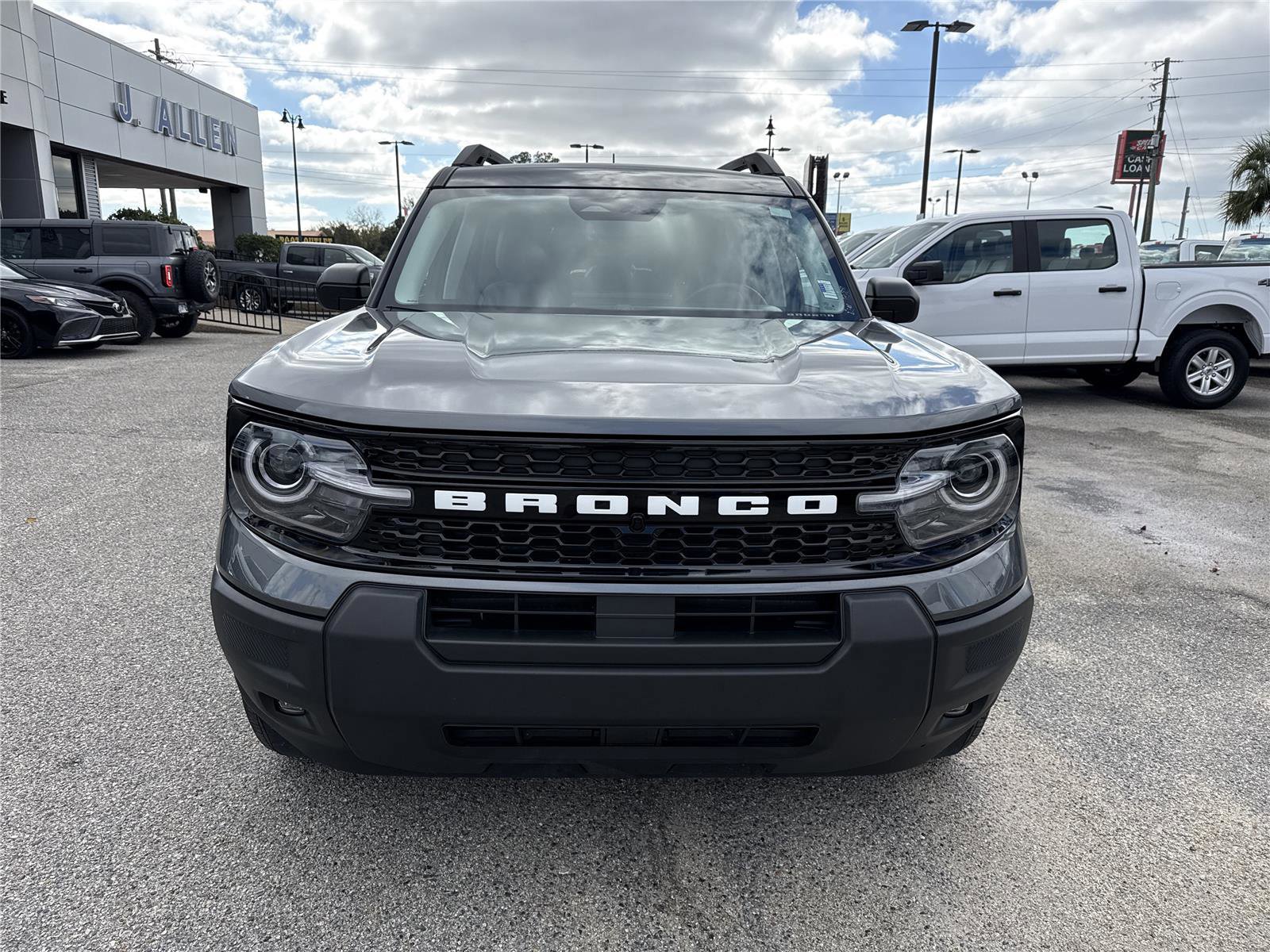 Certified 2025 Ford Bronco Sport Outer Banks image 8