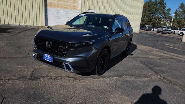 Used 2024 Honda CR-V Sport Touring image 3