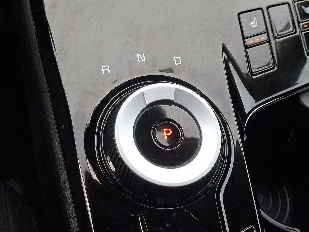 Used 2023 Kia Sportage LX image 17