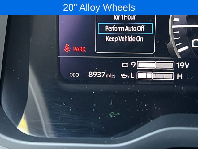 Used 2025 Toyota Tundra Limited image 7