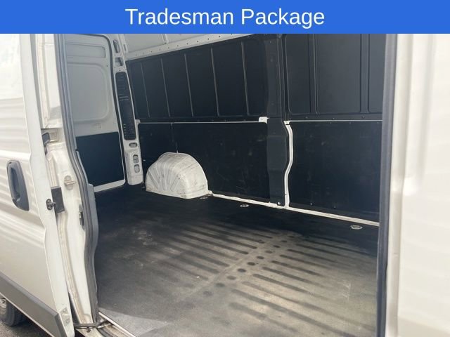 Used 2025 RAM ProMaster 2500 w/ Convenience Group FWD image 5