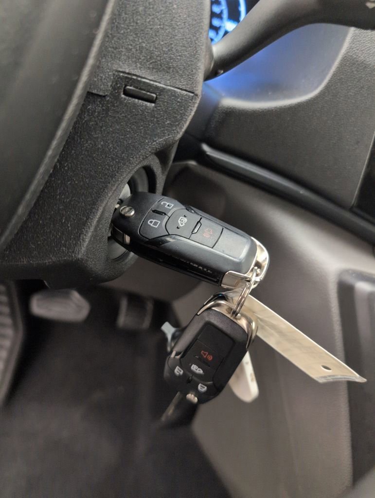 Certified 2025 Ford Transit 350 XLT image 48