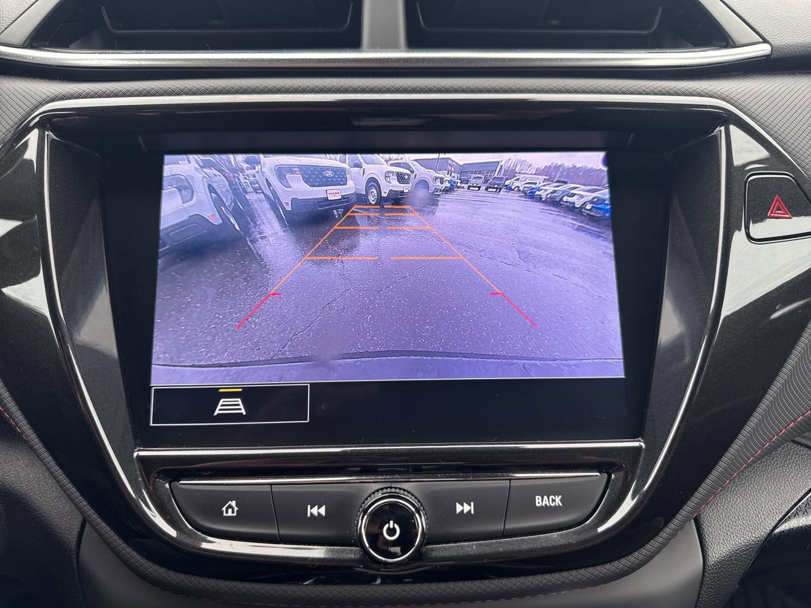 Used 2022 Chevrolet TrailBlazer RS w/ Technology Package image 21