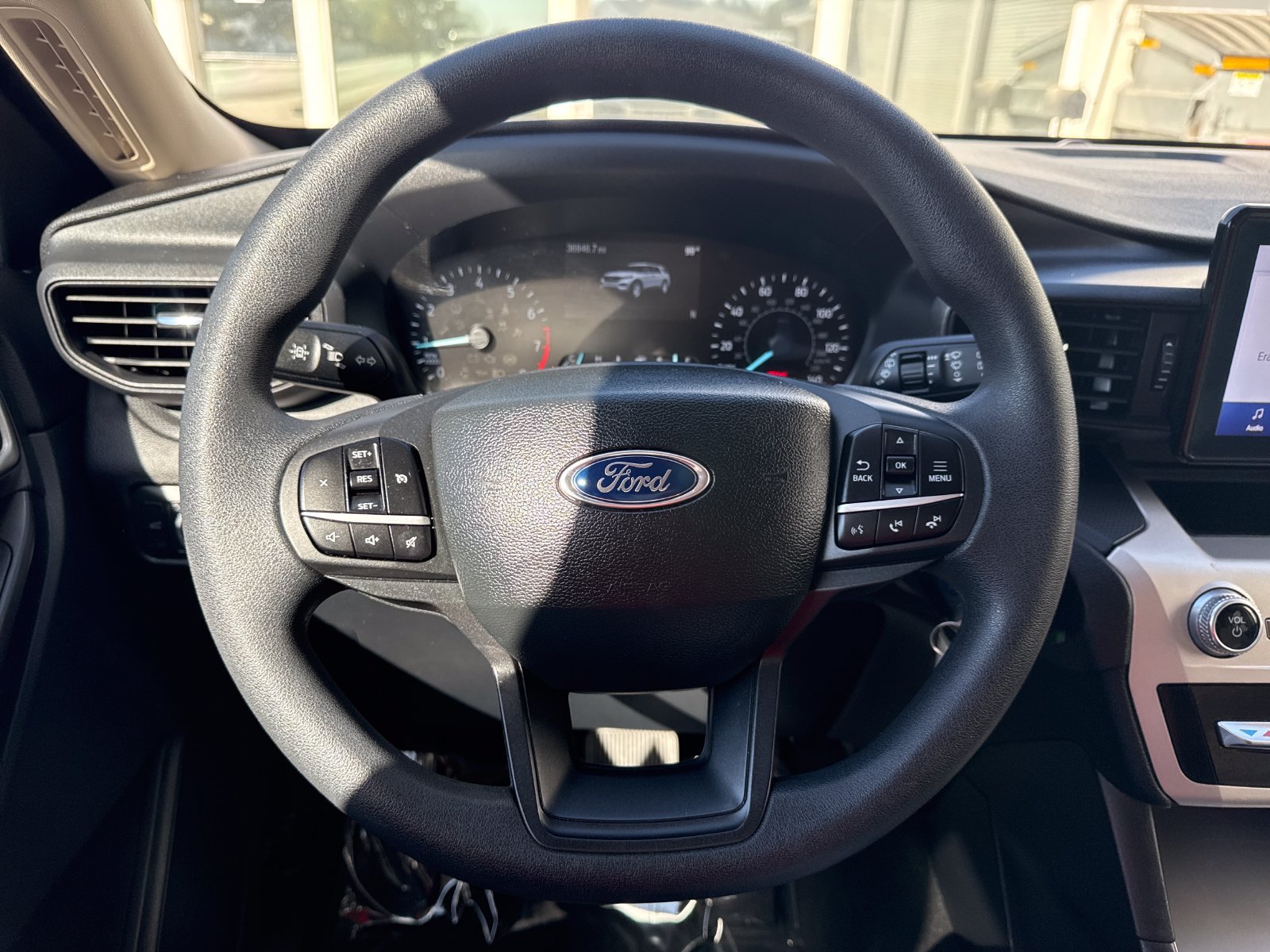 Certified 2022 Ford Explorer 4WD image 14
