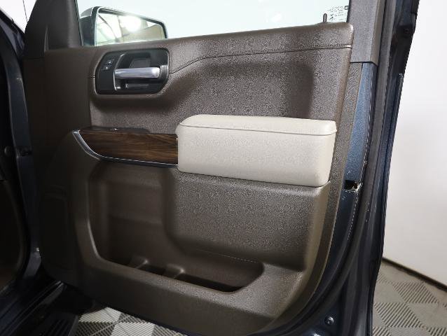 Used 2019 GMC Sierra 1500 SLT w/ X31 Off-Road Package AWD/4WD image 30