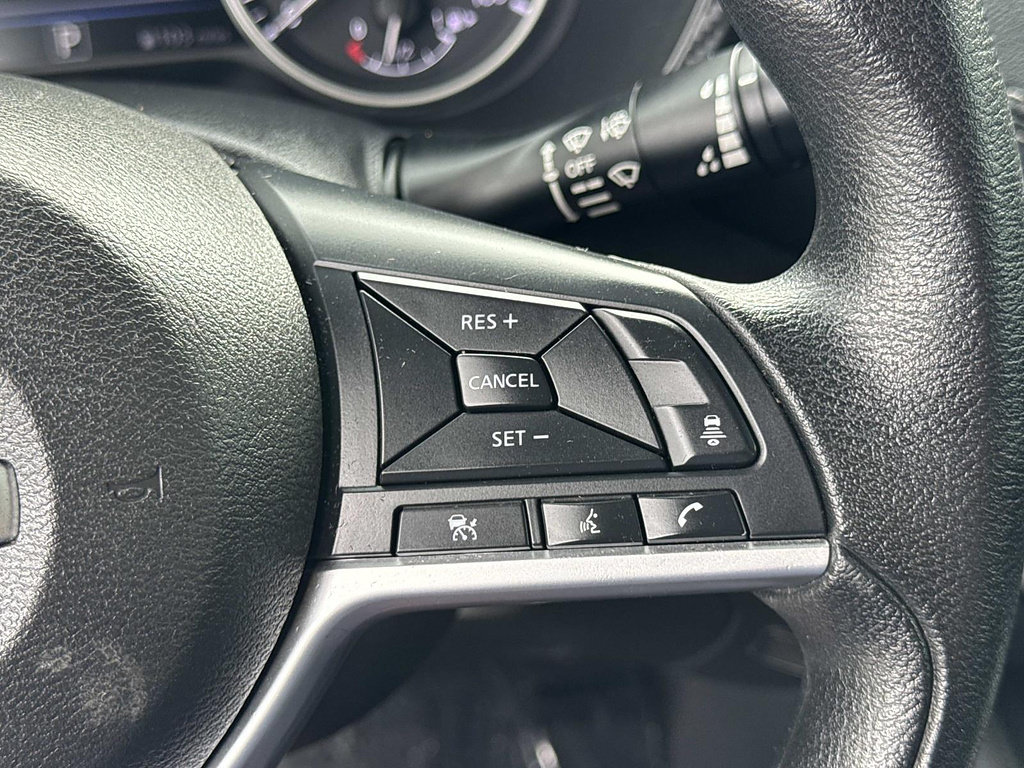 Used 2023 Nissan Sentra SV FWD image 9