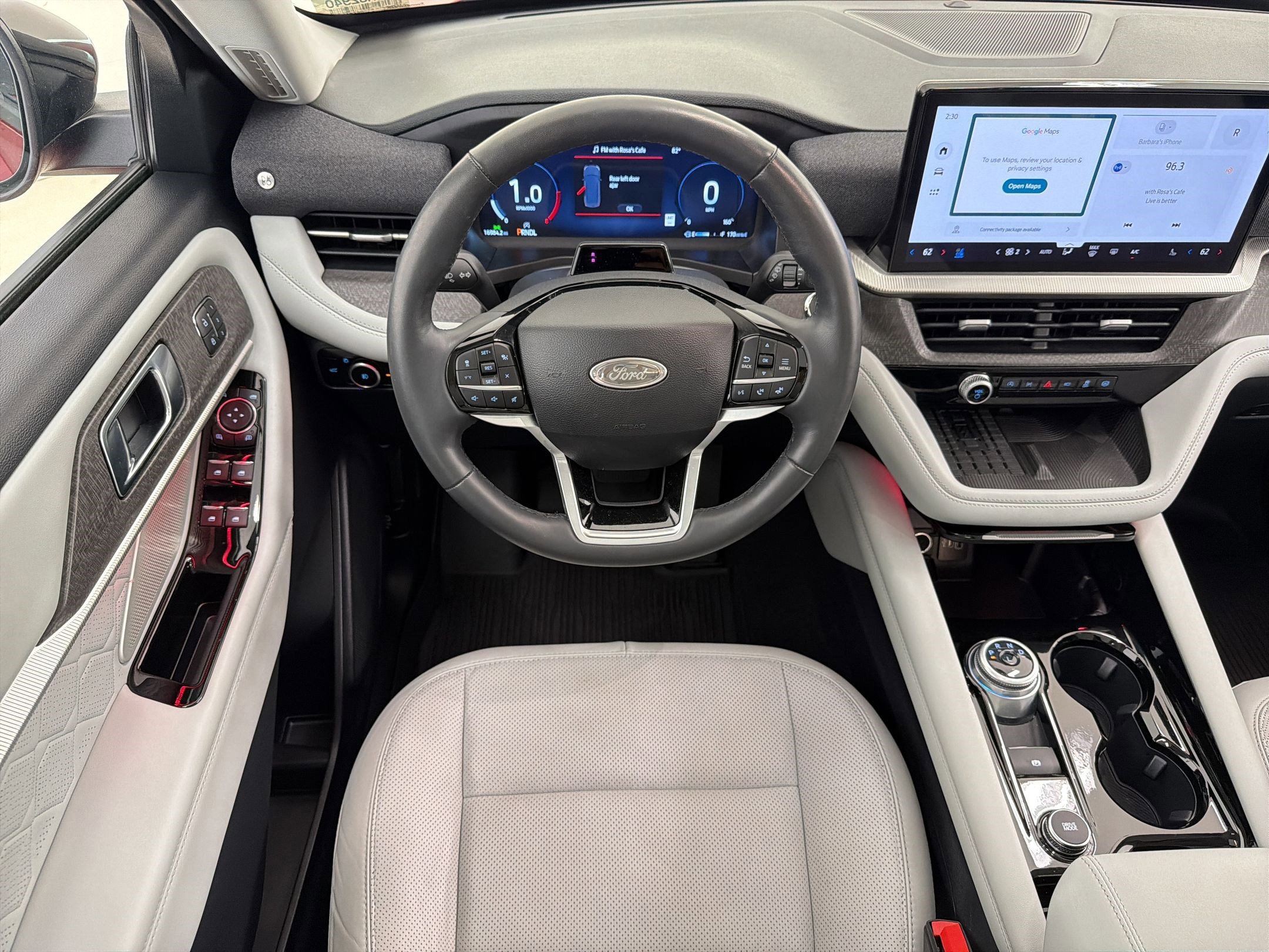 Certified 2025 Ford Explorer Platinum w/ Ultimate Package image 26