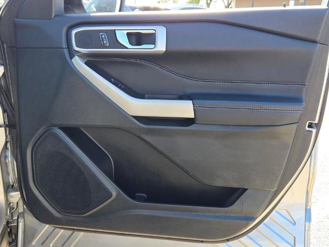 Certified 2024 Ford Explorer XLT w/ Equipment Group 202A image 8